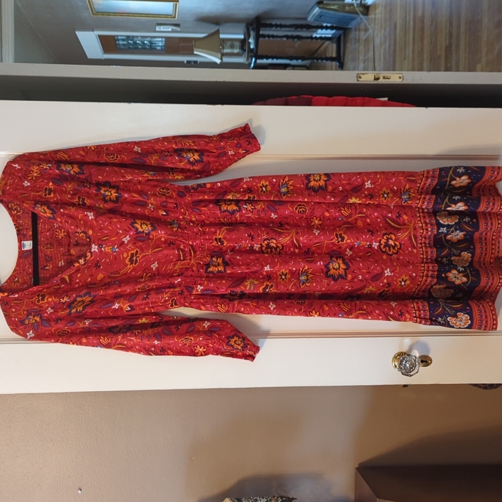 Old Navy Border Print Dress